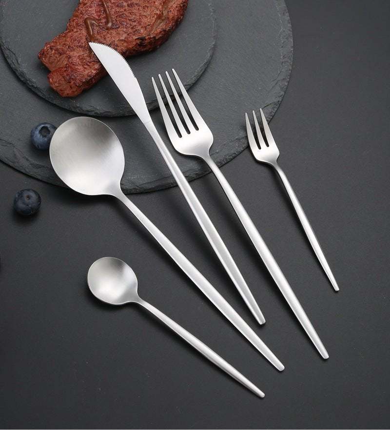 16-PIECE CUTLERY SET - V A V GET