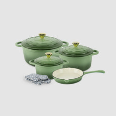 VAV GET Healthy and Safe, Non-Stick Enameled 7-PCS SET of Cast Iron Dutch Oven Cookwares. Set includes: 24cm Dutch Oven Fry Pan, 18cm, 21cm, 24cm Dutch Oven Cookwares with Lids and Gloves.