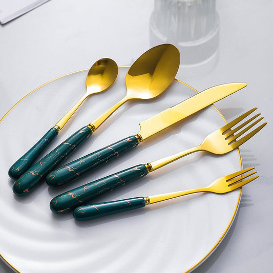 24-PIECE CUTLERY SET - V A V GET