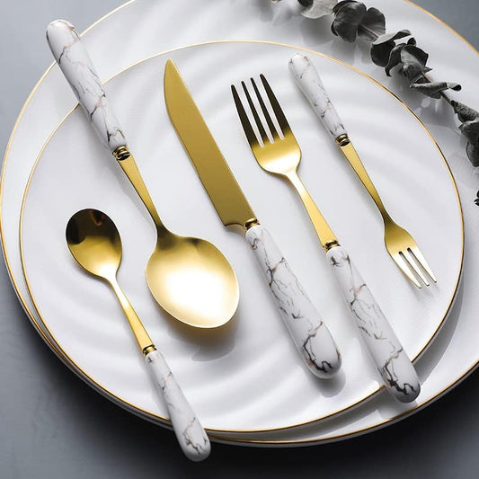 VAV GET 24-PIECE FLATWARE CUTLERY SET FOR 6 PEOPLE.