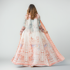urban chic abaya with contemporary tailoring in uae