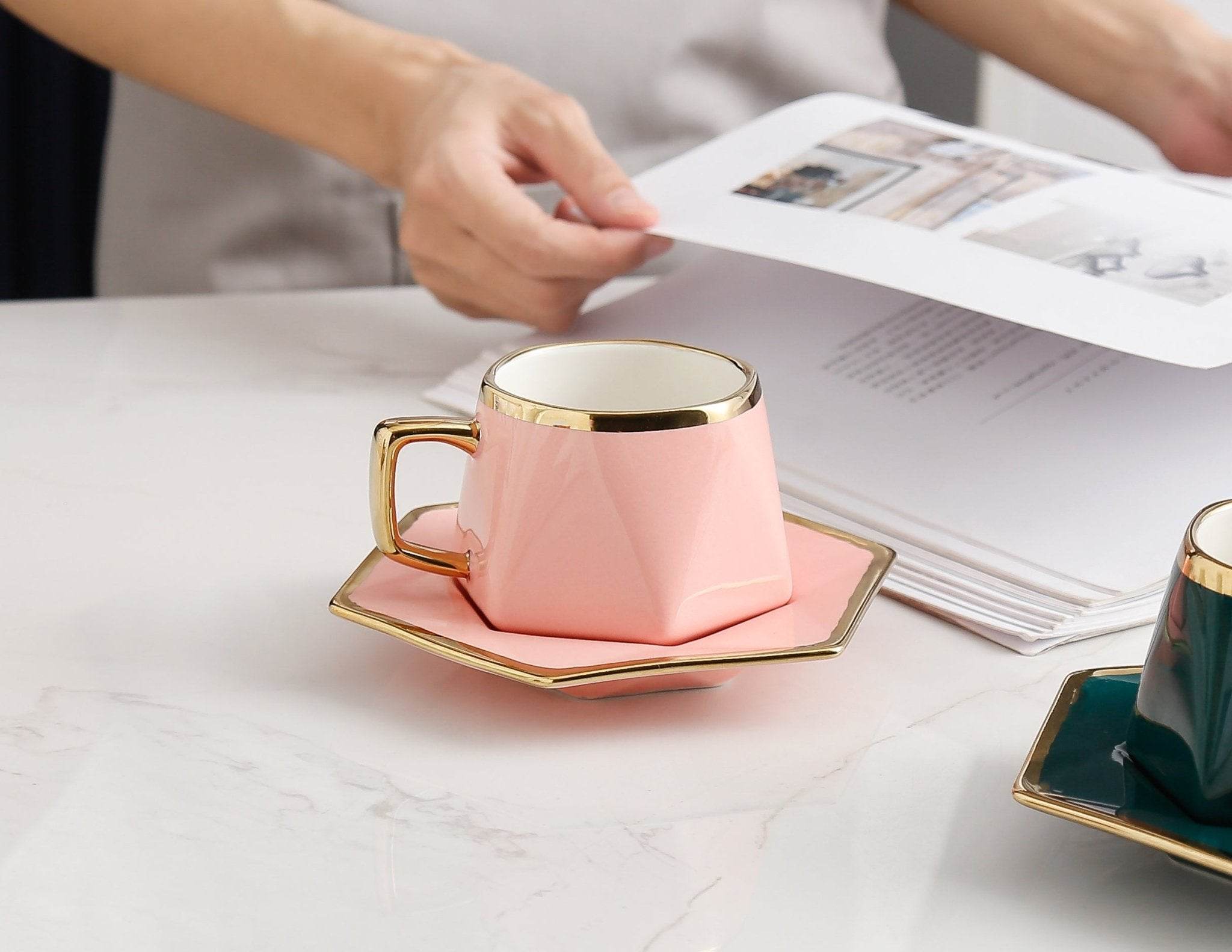 V A V 12-Piece Porcelain Coffee Cups (200 cc = 200 ml) & Saucers Set For 6 people
